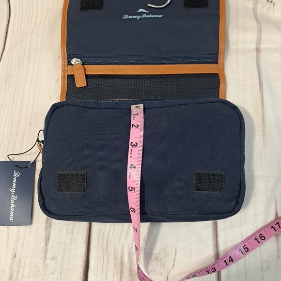 Tommy Bahama Canvas Toiletry Travel Bag No Bottle No Comb - Picture 5 of 6
